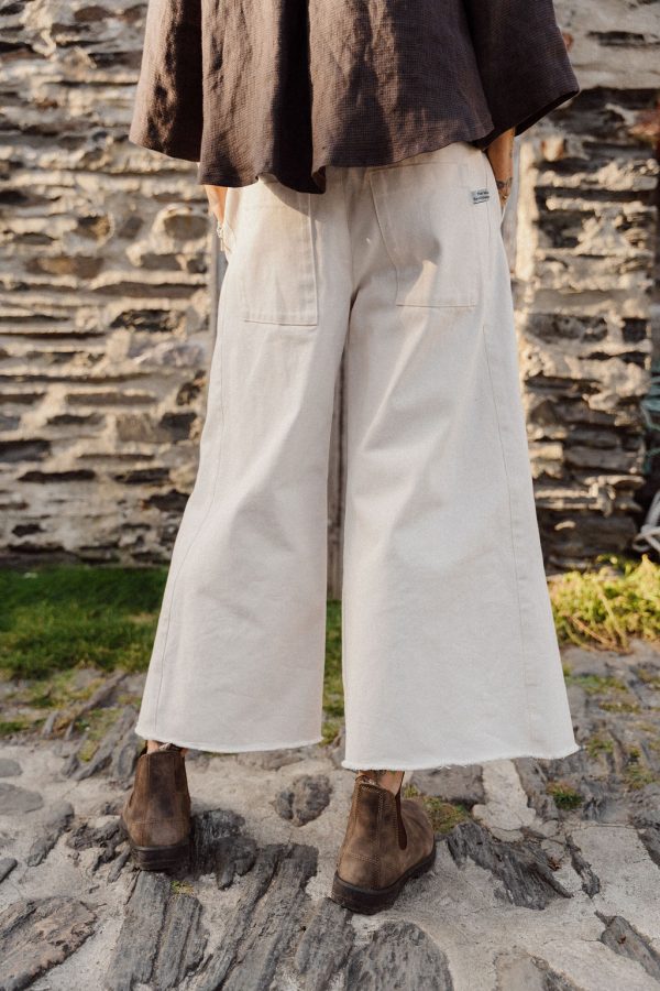 Shoreline Jeans Cropped - Image 8